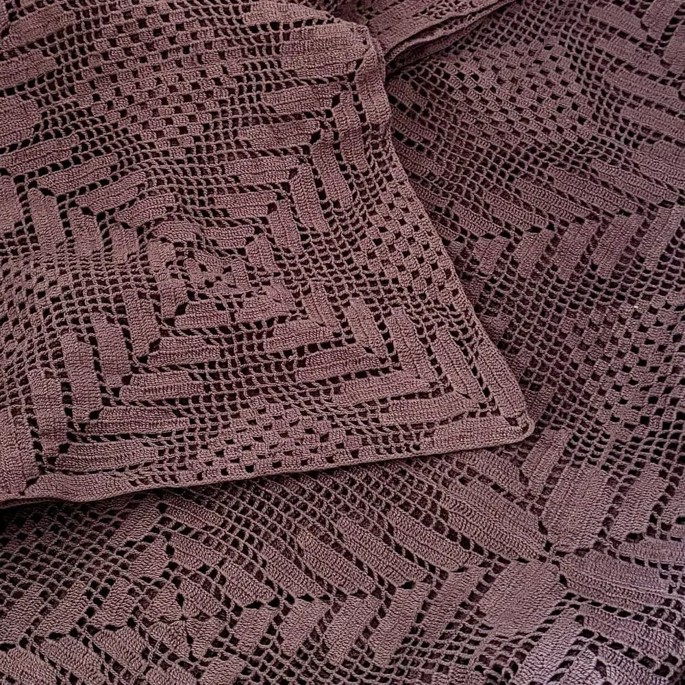 Vintage Handmade 1930s Purple Crocheted Lace Tablecloth 44